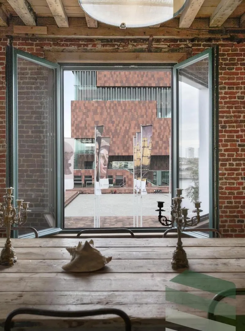 Re-Claimed Loft Apartment Antwerp 0*,